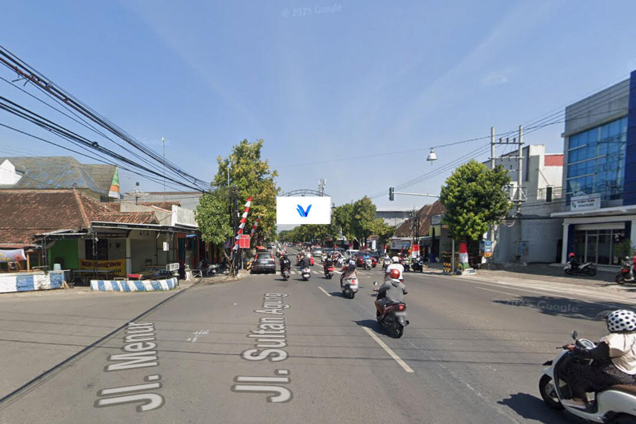 Billboard JL. Sultan Agung, Kec.Ponorogo Kab.Ponorogo (Bank Mandiri)