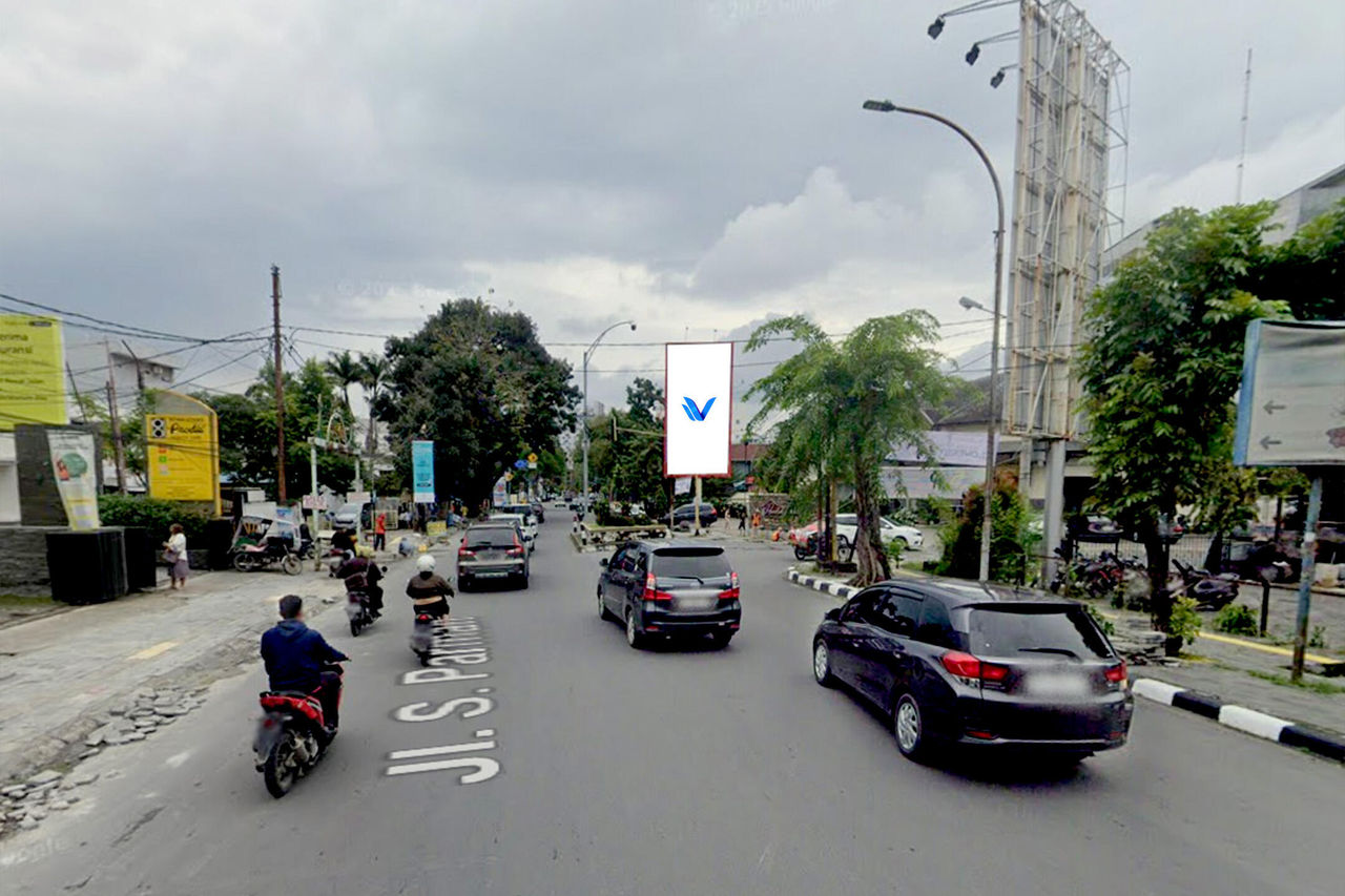 Billboard Jl. S. Parman Simp. Jl. Hasanuddin (Restoran Pondok Indah), Medan