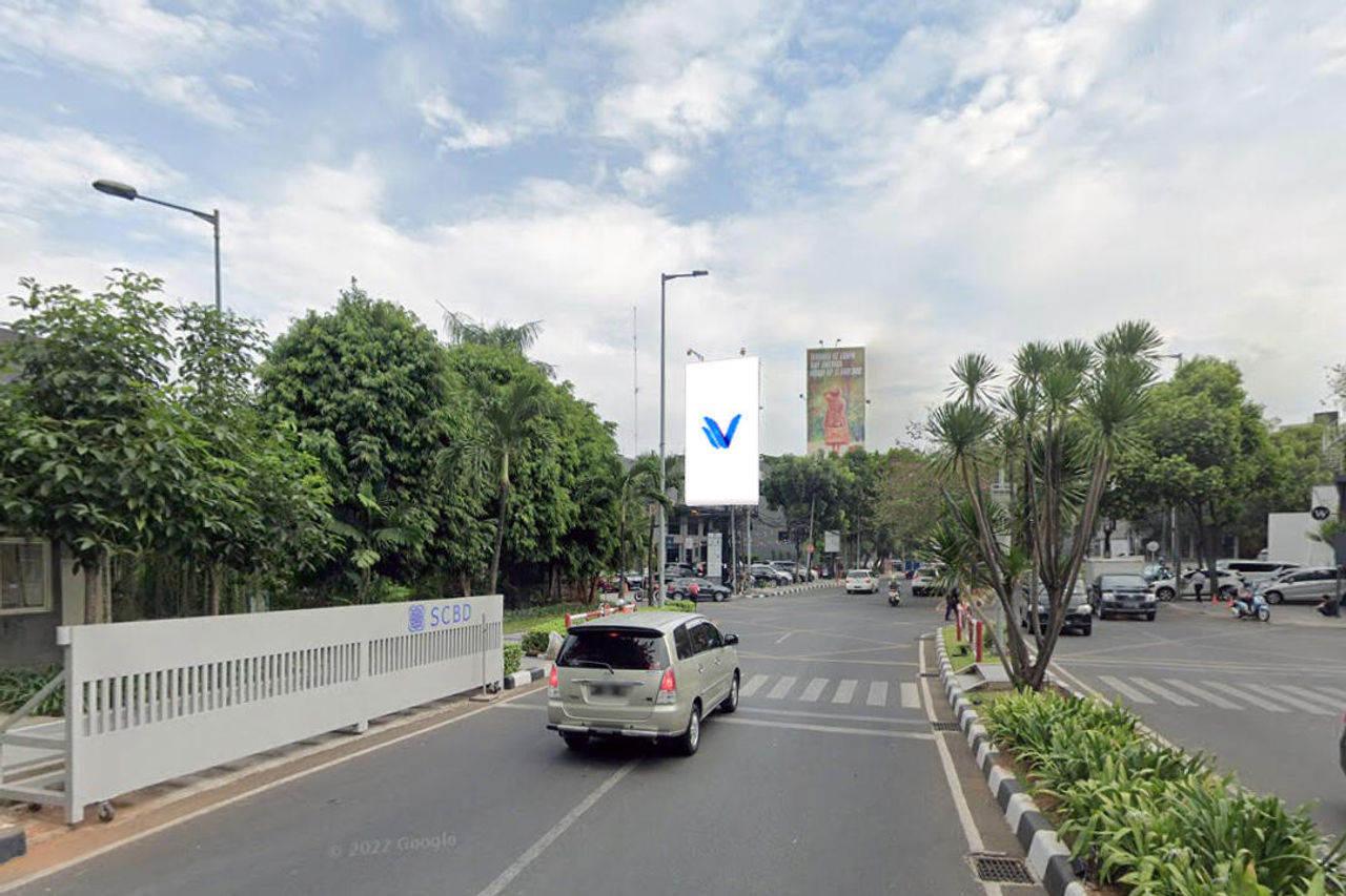 Billboard Jl. Kawasan SCBD Sudirman, Jakarta Selatan