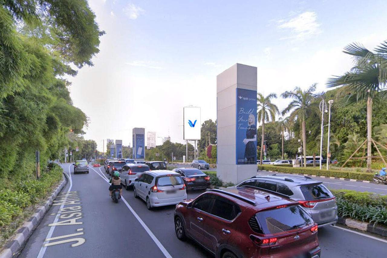 Billboard Jl. Asia Afrika Titik 25 GBK Senayan, Jakarta Pusat