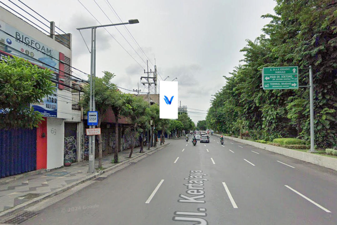 Billboard Perempatan Jl. Kertajaya - Jl. Dharmawangsa, Surabaya