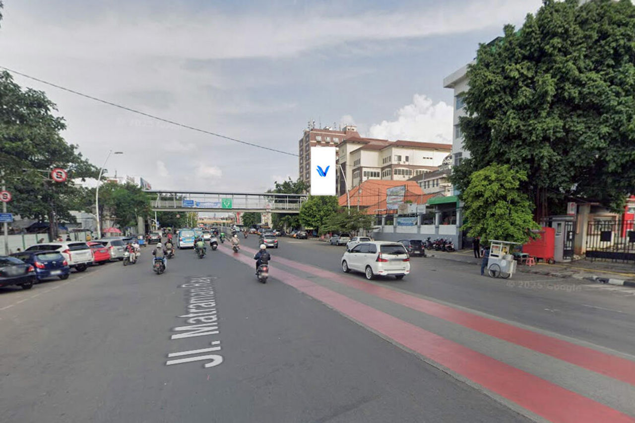 Billboard JL. Matraman Raya (Kantor Pos), Jakarta Timur