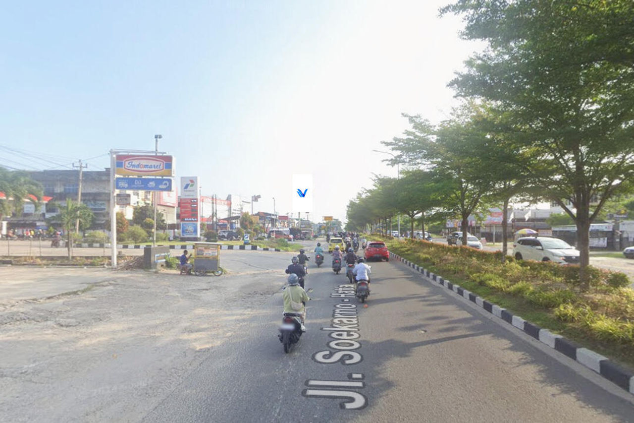 Billboard JL. SOEKARNO HATTA, DEPAN MARKAS PKS, PEKANBARU