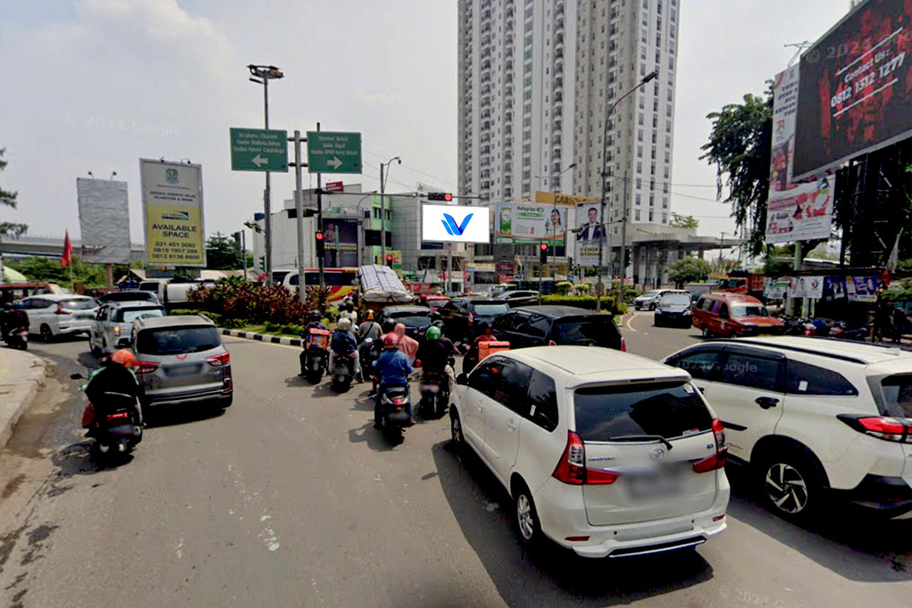 Billboard Jl. Ahmad Yani (pertigaan Pekayon), Bekasi