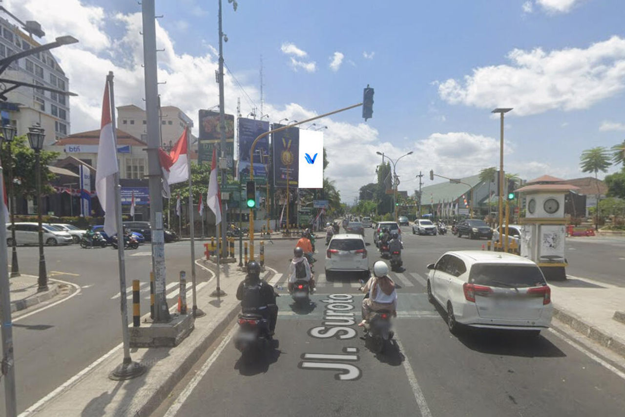 Billboard Jl. Jendral Sudirman (Perempatan Lakalantas), Yogyakarta