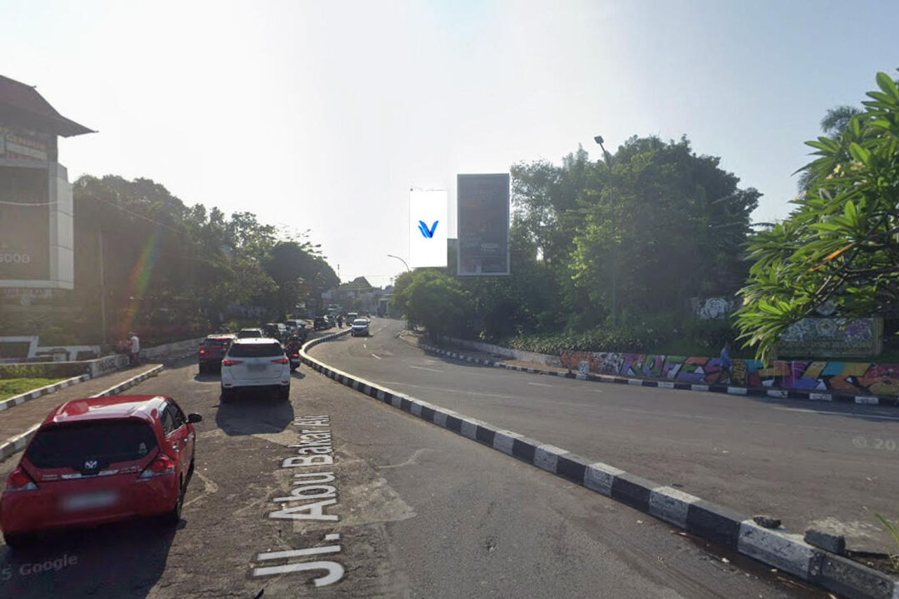 Billboard JL. Abubakar Ali, Yogyakarta