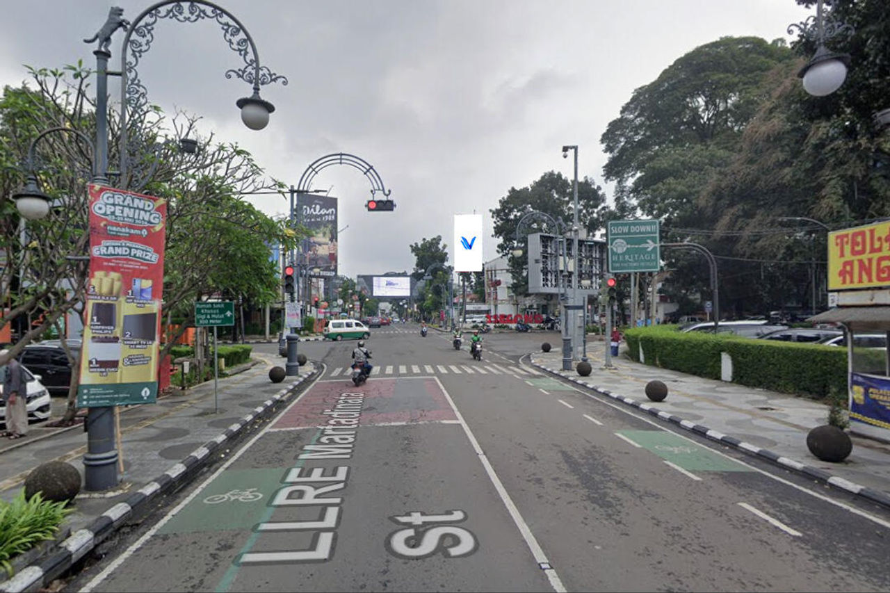 Billboard JL. RE. Martadinata (Riau - FO Summit), Bandung