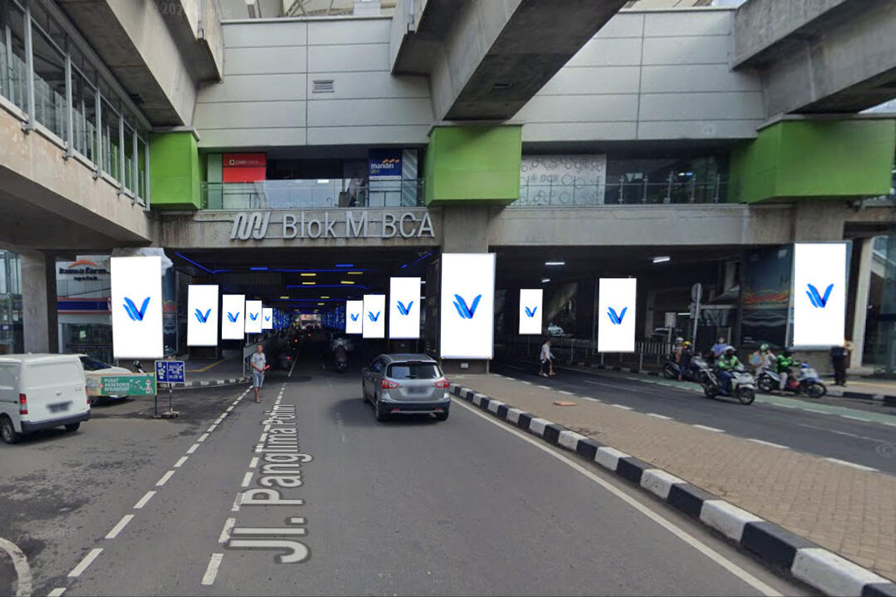 Billboard STATIS BLOK M STATION – UNDERSTATION BLOK M Jl. Panglima Polim