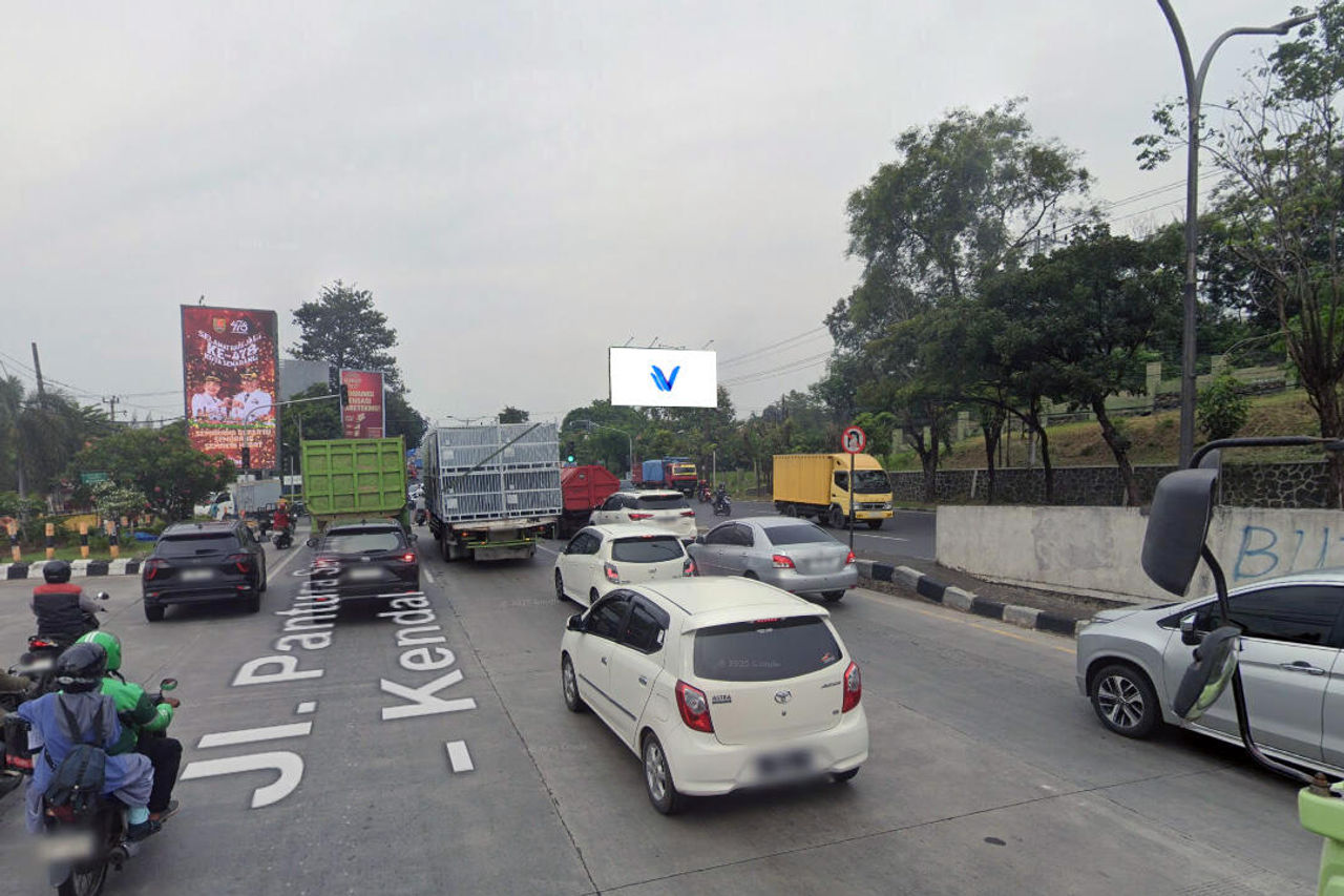 Billboard Jl. Siliwangi (Penerbad-Pertigaan Hanoman), Semarang