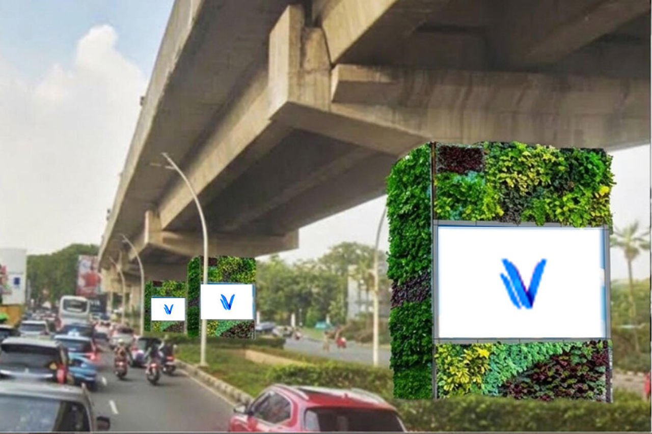 Billboard Jl. Boulevard Raya MKG, Jakarta Utara