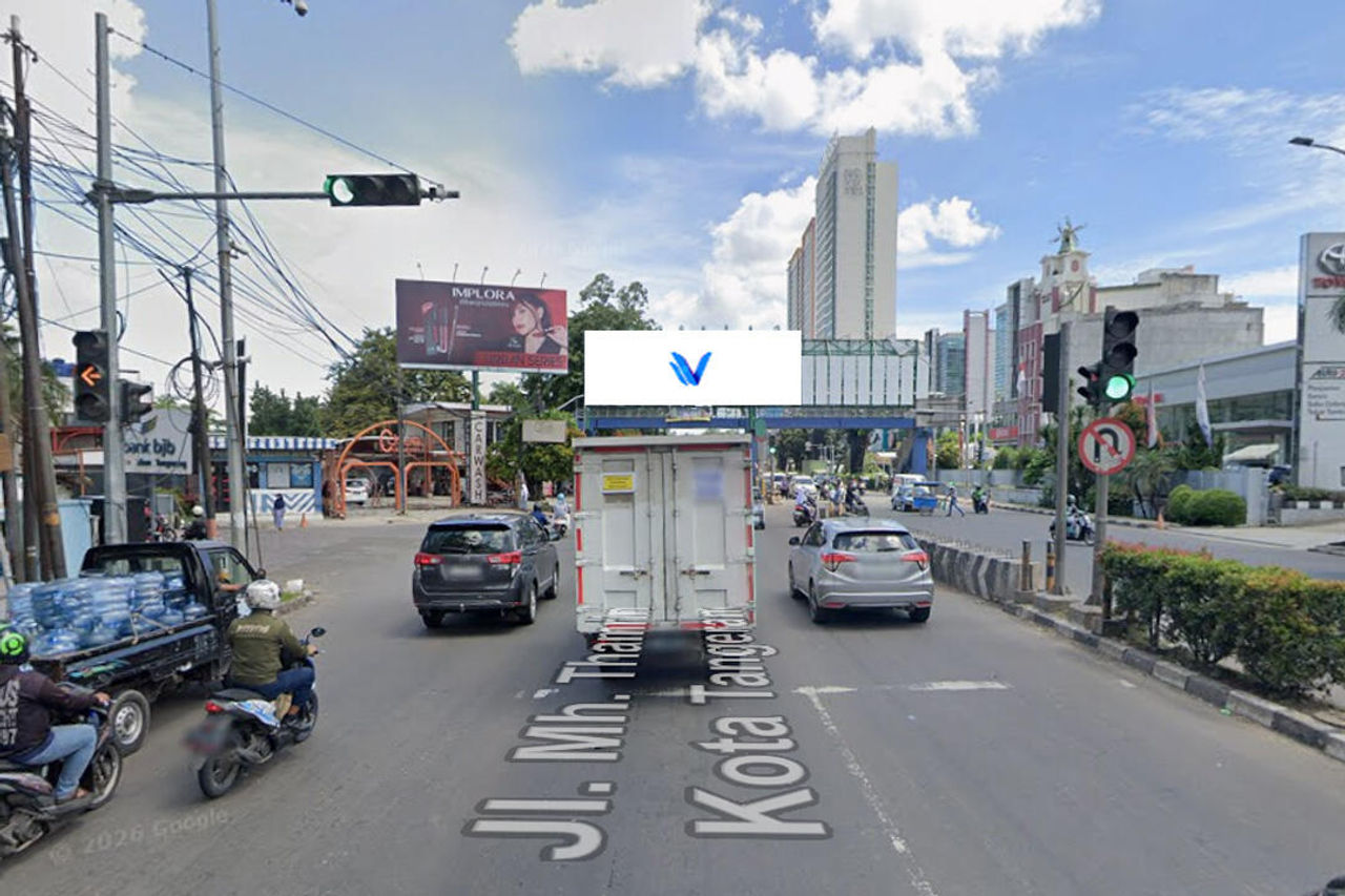 Billboard JPO JL. Jendral Sudirman, Tangerang
