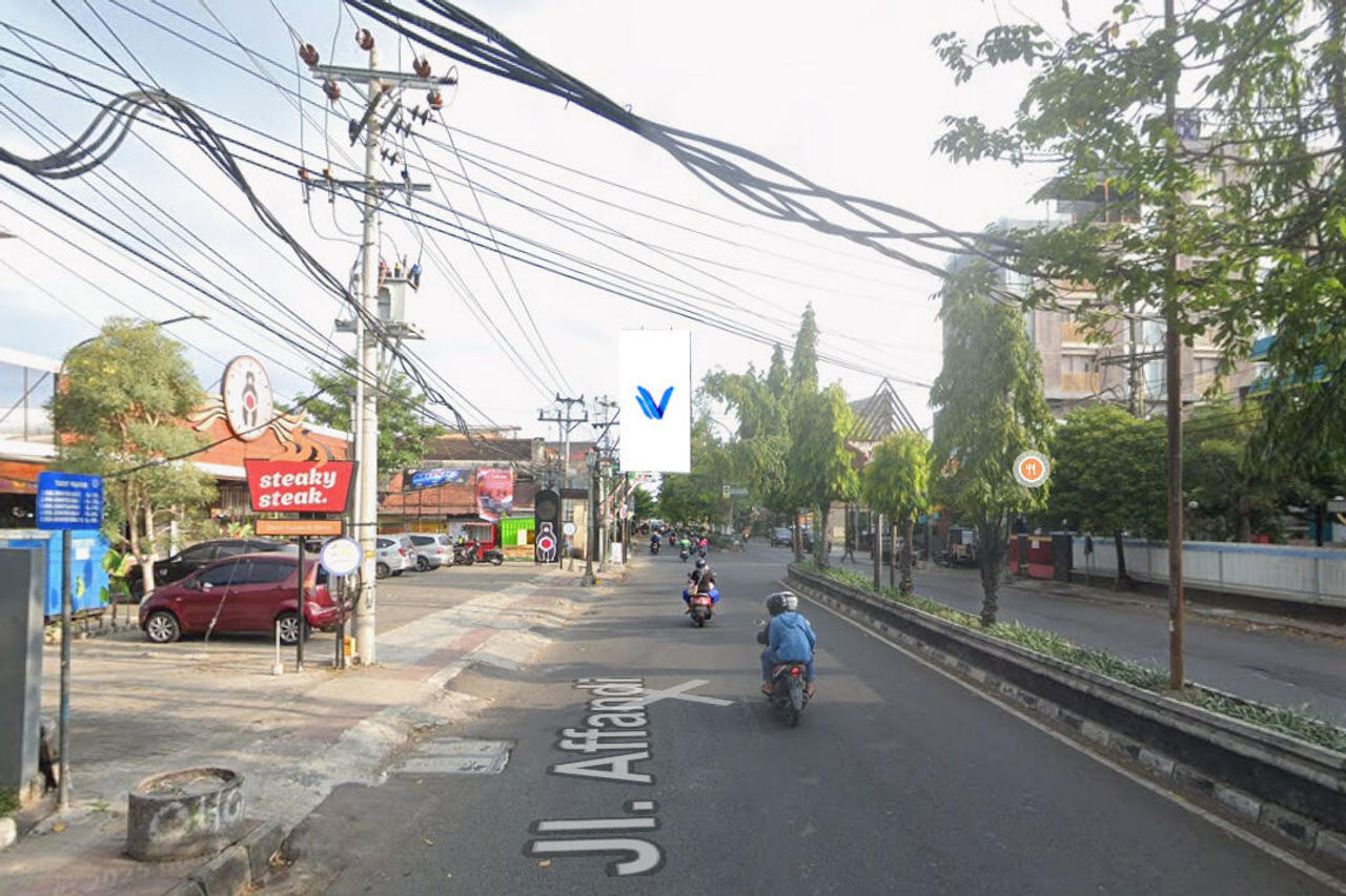 Billboard Jl. Affandi / Gejayan ( Batas kota / Warung Tiktok ), Yogyakarta