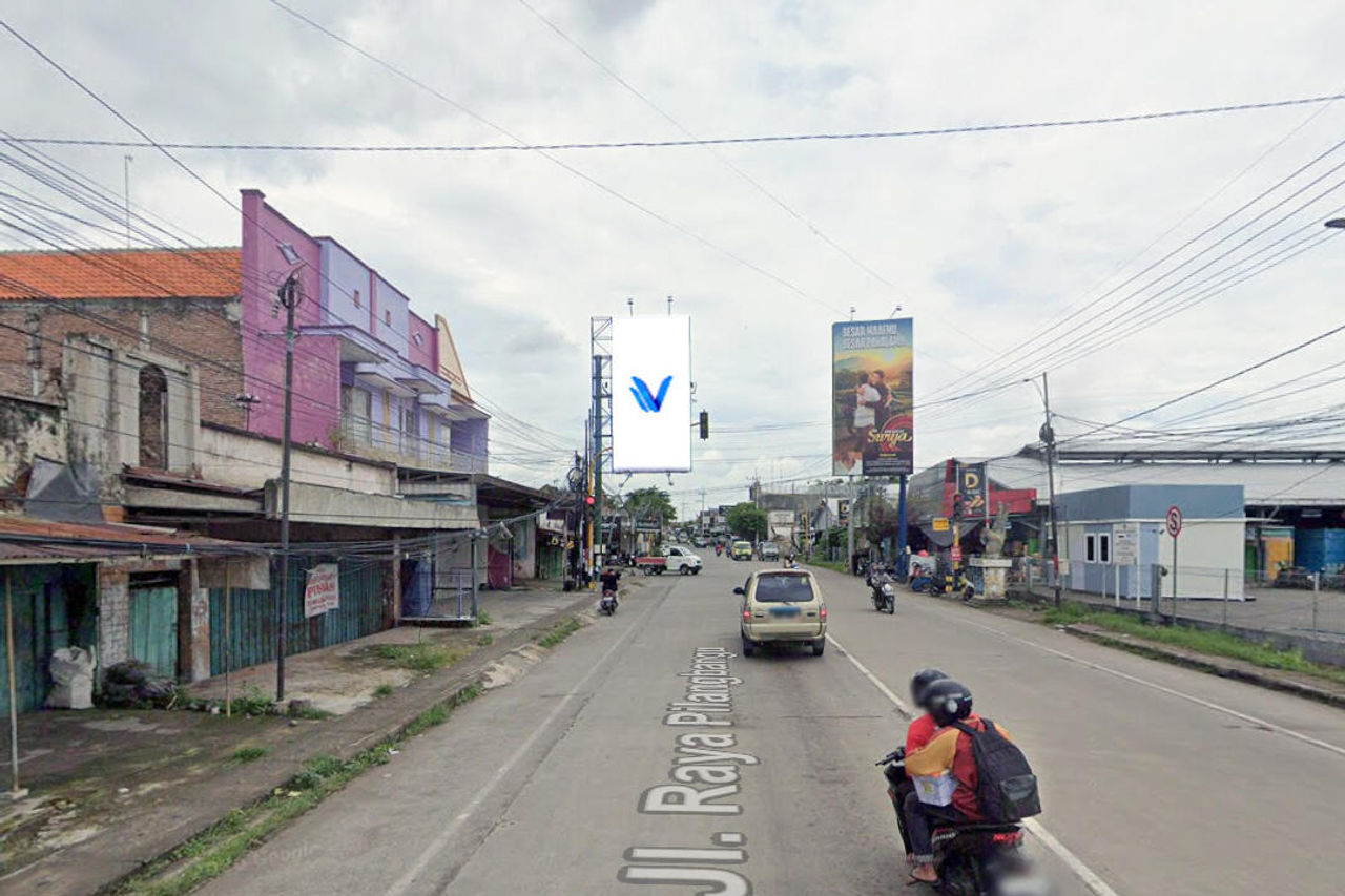 Billboard JL. RAYA GRINGGING (DEPAN PASAR GRINGGING) KAB. KEDIRI