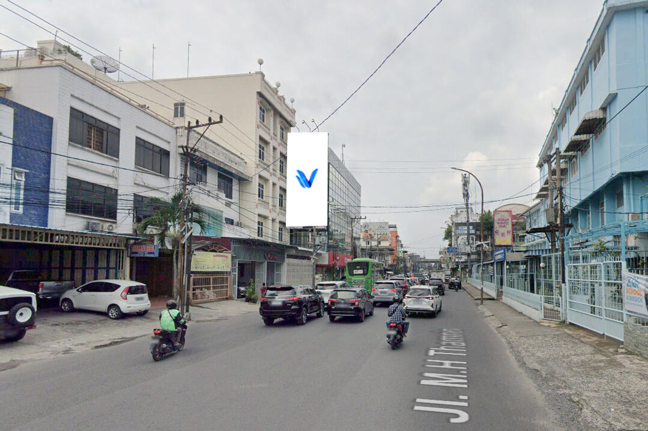 Billboard Jl. Thamrin (Depan Foodcourt), Medan