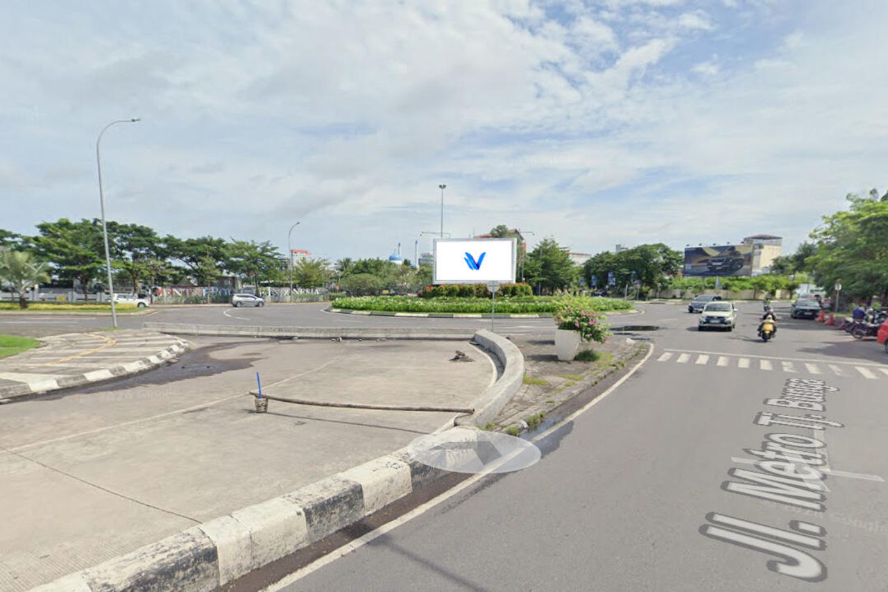 Videotron TRIANGLE CPI MAKASSAR Jl. Metro Tj Bunga, Makassar