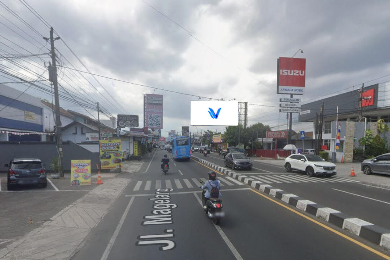 Billboard Jl. Magelang, Yogyakarta