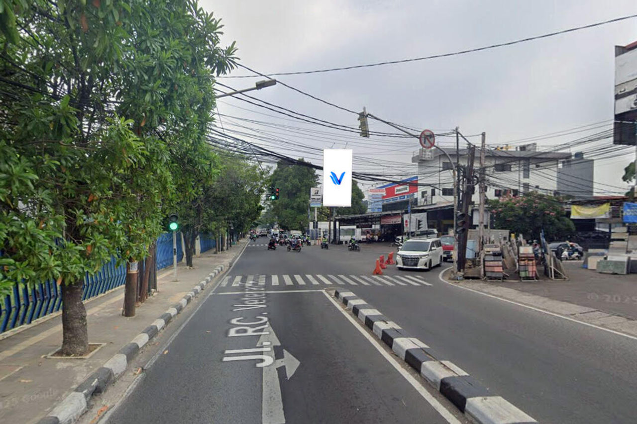 Billboard Jl. Veteran Raya - Bintaro - Pesanggrahan, Jakarta Selatan