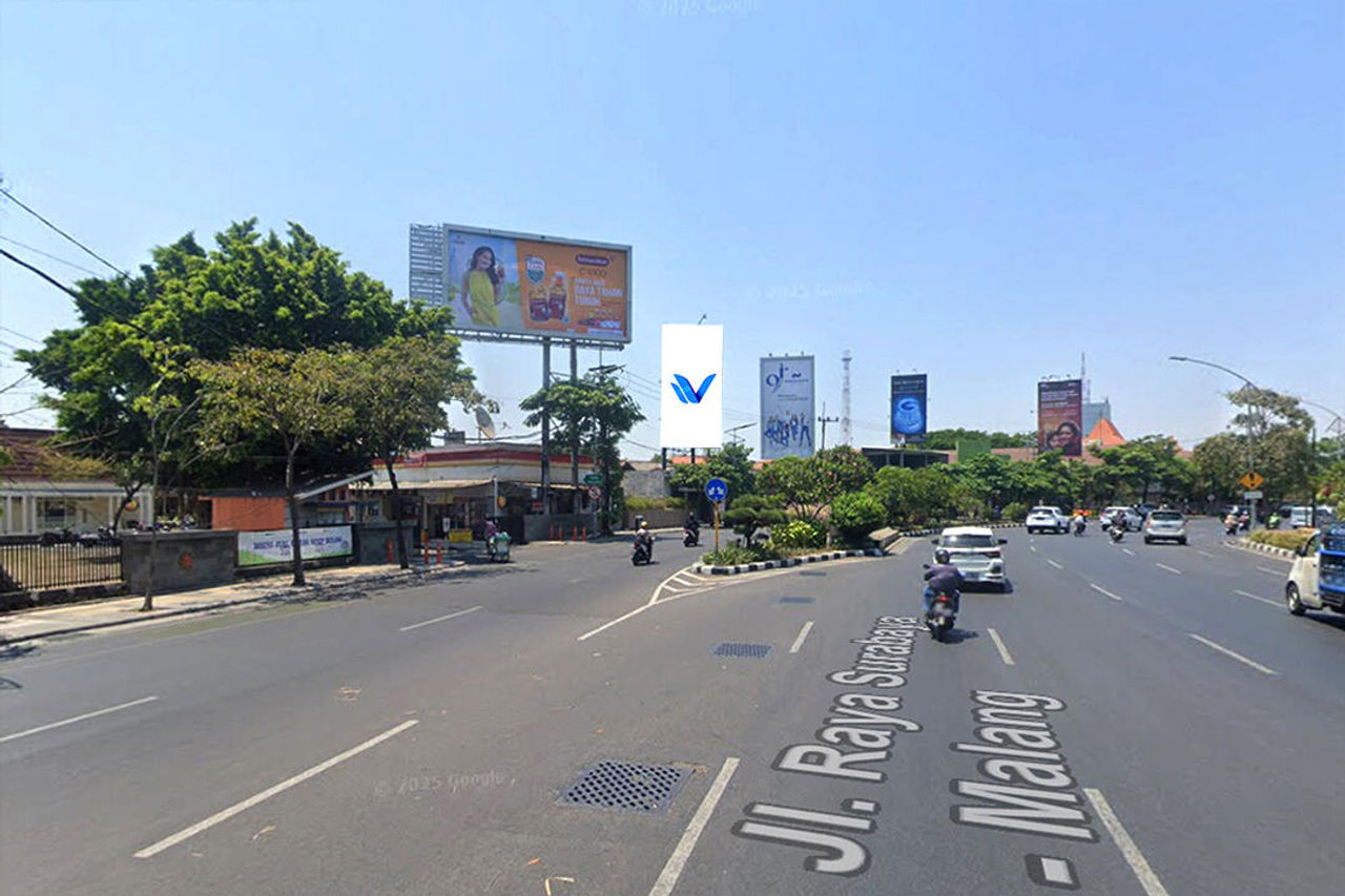 Billboard Jl. A. Yani (Taman Pelangi), Surabaya