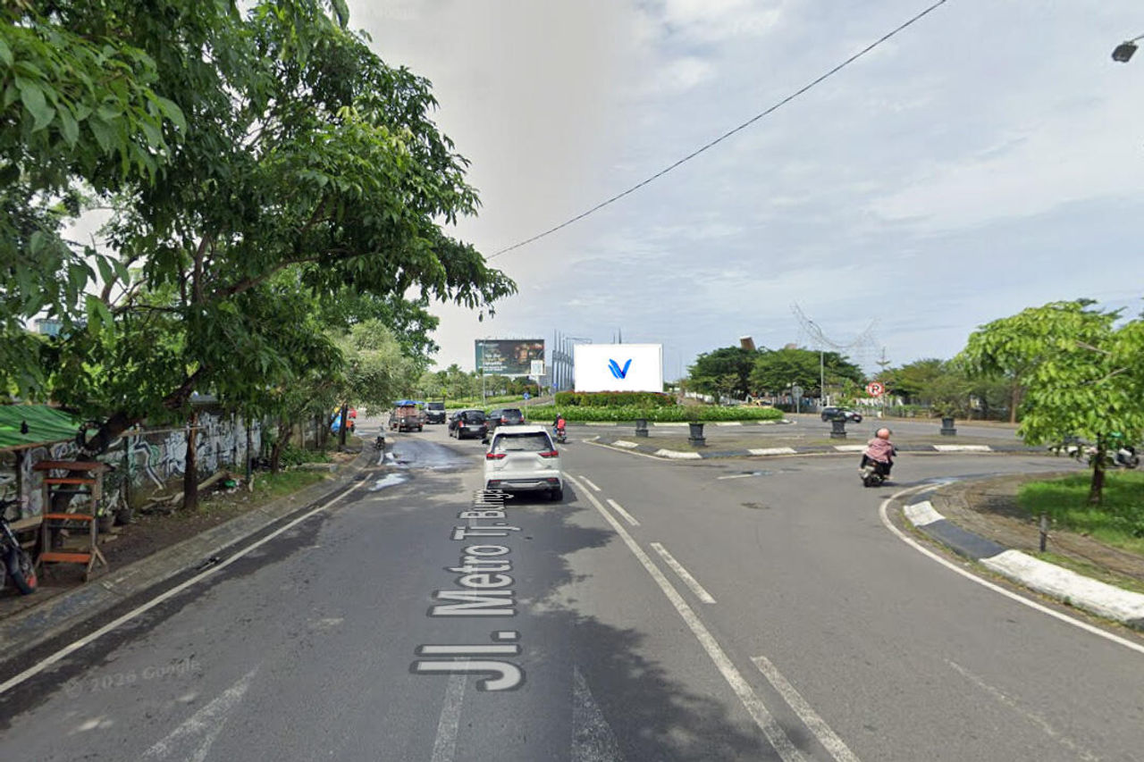 Videotron TRIANGLE CPI MAKASSAR Jl. Metro Tj Bunga, Makassar