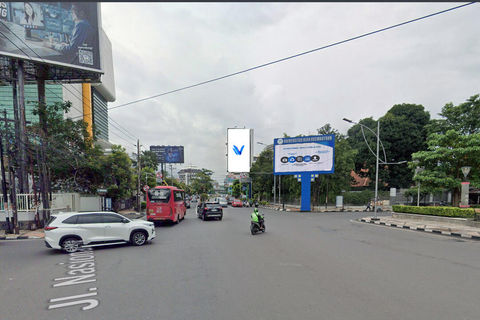 JL. PANDANARAN (SEBERANG BANK MEGA PANDANARAN), SEMARANG