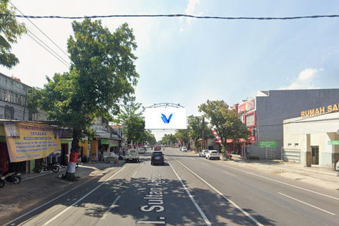 JL. SULTAN AGUNG, KEC.PONOROGO KAB.PONOROGO (BANK MANDIRI)