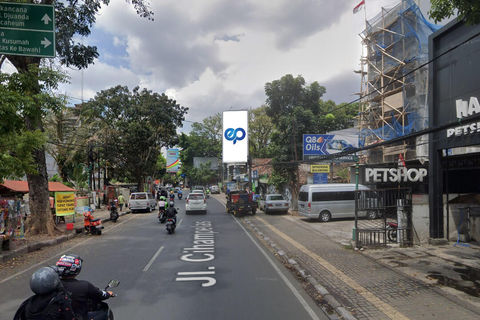 JL. CIHAMPELAS, BANDUNG