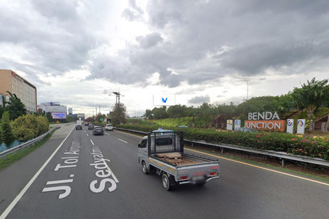 JL. TOL SEDYATMO KM 32+450, TANGERANG