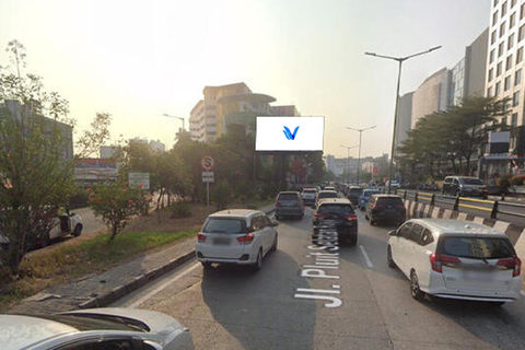 JL. PLUIT SELATAN RAYA (DEKAT TUGU ELANG BONDOL), JAKARTA UTARA