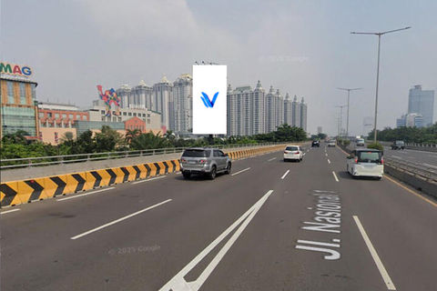 JL. YOS SUDARSO (DEPAN MAL ARTHA GADING), JAKARTA UTARA