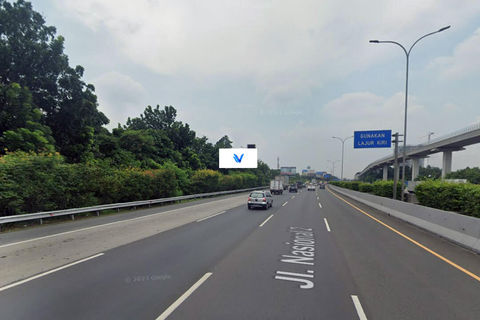TOL JAGORAWI KM 8+200, JAKARTA TIMUR