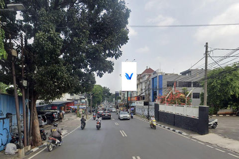 JL. RADIO DALAM RAYA (DEKAT BANK BCA), JAKARTA SELATAN