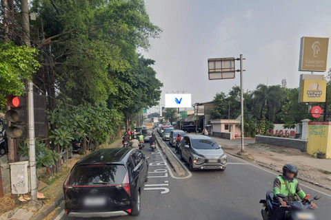 JL. LEBAK BULUS RAYA, JAKARTA SELATAN