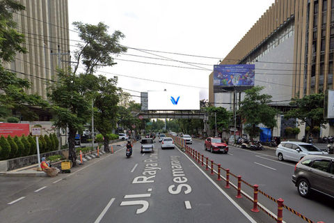 JL. A. YANI PLAZA SIMPANG 5 (SAMPING HOTEL LOIS KIENNE), SEMARANG