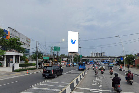 JL. JATINEGARA TIMUR (TERMINAL KAMPUNG MELAYU), JAKARTA TIMUR