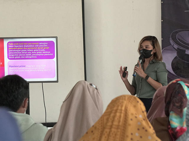 Damai Putra Peduli Pembinaan Standarisasi UKS di Lingkungan Sekolah