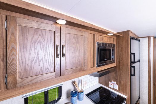 gulfstream vista cruiser 23qbs kitchen cabinet