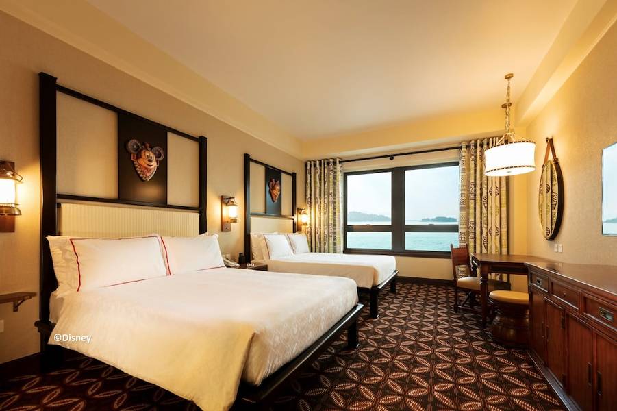 Disney Explorers Lodge được rất nhiều du khách lựa chọn khi đến Đại Nhĩ Sơn.