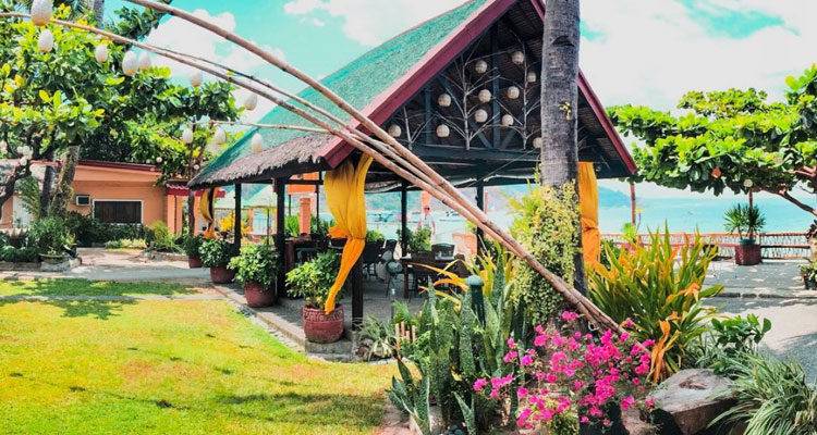 Playa Papagayo Beach Inn and Resto