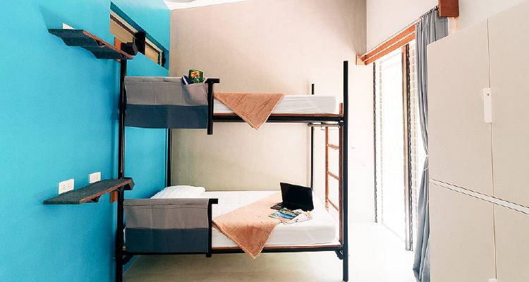 the rooms: private bunks
