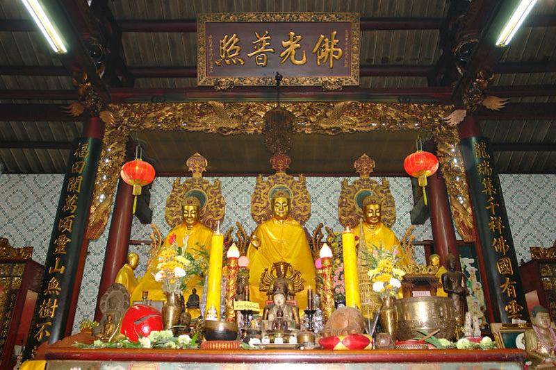 วัดจีนประชาสโมสร (เล่งฮกยี่) - ที่เที่ยวในฉะเชิงเทรา