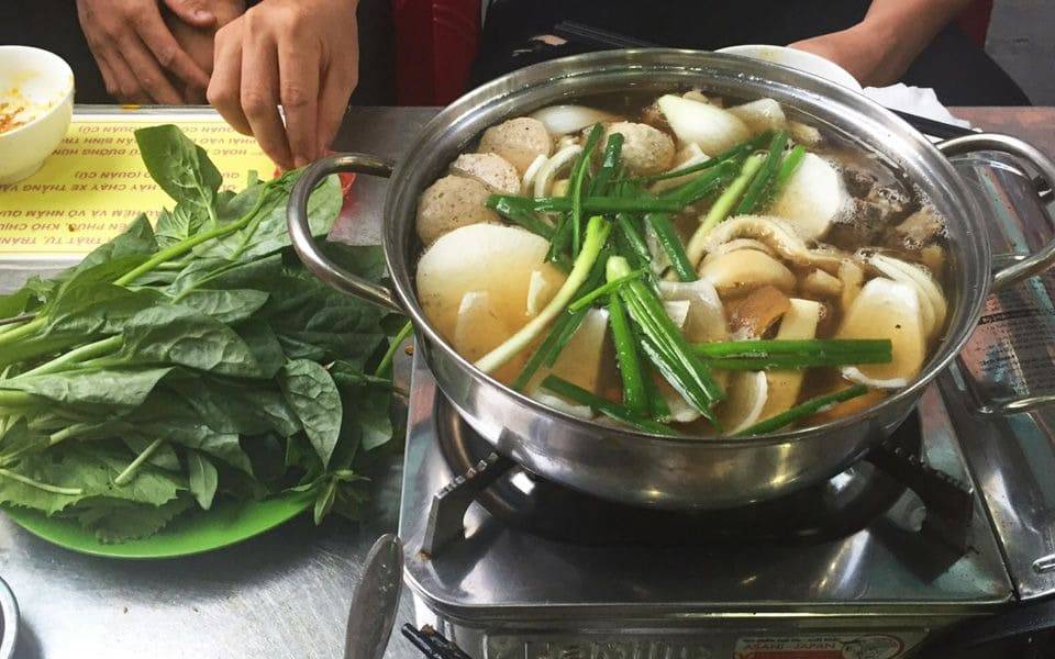 Lẩu bò Hồ Thị Kỷ
