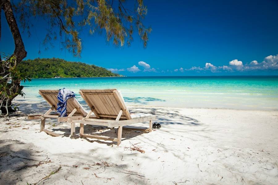Bờ biển tại đảo Koh Rong Samloem