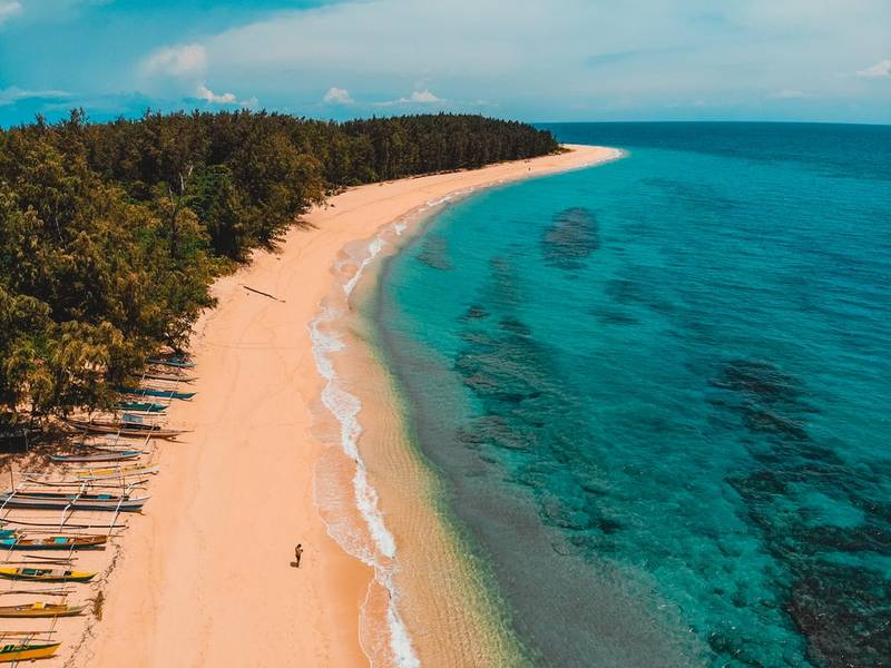 Đảo Jomalig yên bình