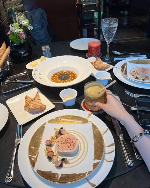 Joel Robuchon - 3D2N Hong Kong