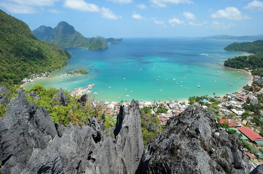 Đồi đá vôi Taraw Cliff