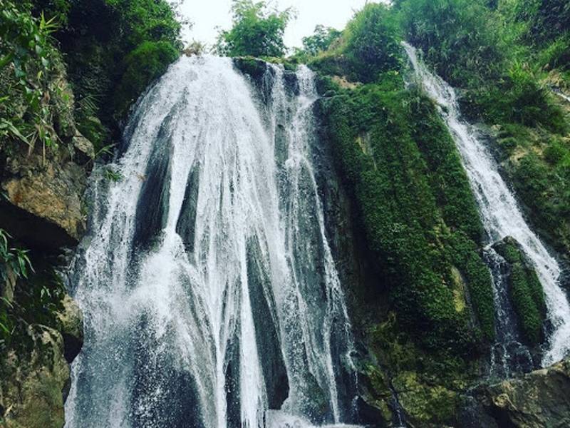 Thác Trải Chiếu Quan Lang