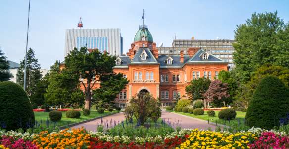 Getting Around Sapporo: Trains, Subway, and Trams, 3 min read