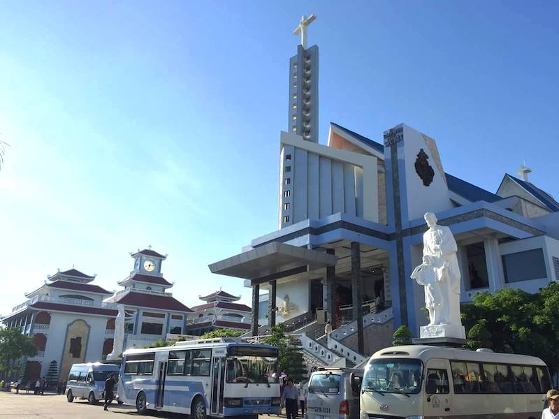 nhà thờ Tắc Sậy