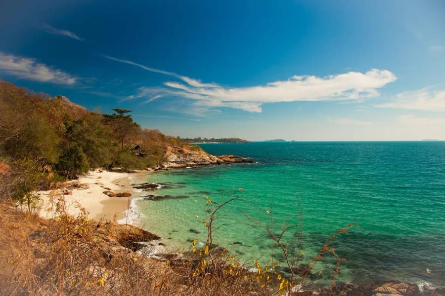 Làn nước trong vắt tại Ao Phrao - Koh Samet