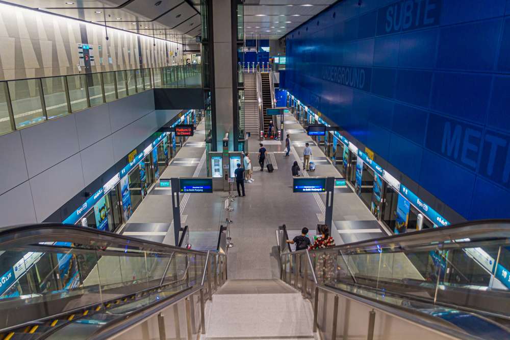 Discovering Singapore's Downtown Line: A Station-by-Station Guide, 3 min read